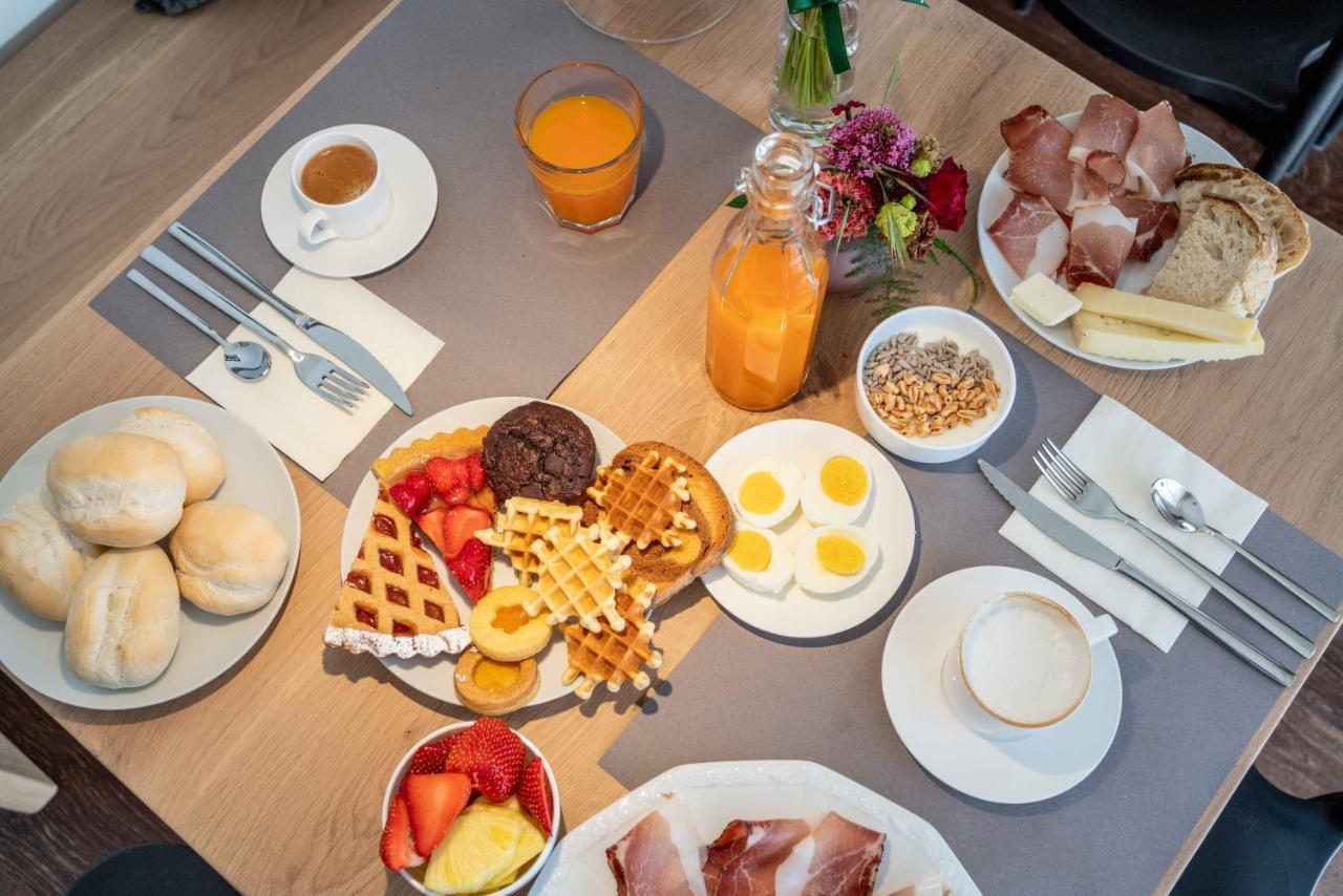 La Pao Bed And Breakfast Segonzano Bagian luar foto
