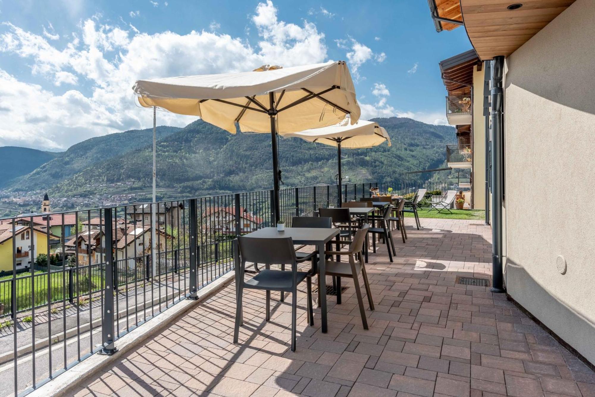 La Pao Bed And Breakfast Segonzano Bagian luar foto